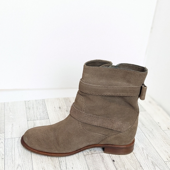 Kate Spade Sabina taupe suede boots - Picture 4 of 16